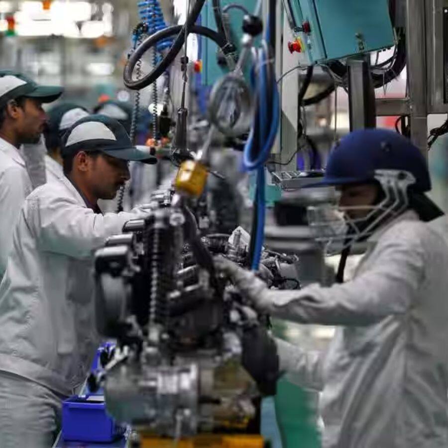 DRDO is offering fellowship opportunities to those with graduate and postgraduate qualifications.