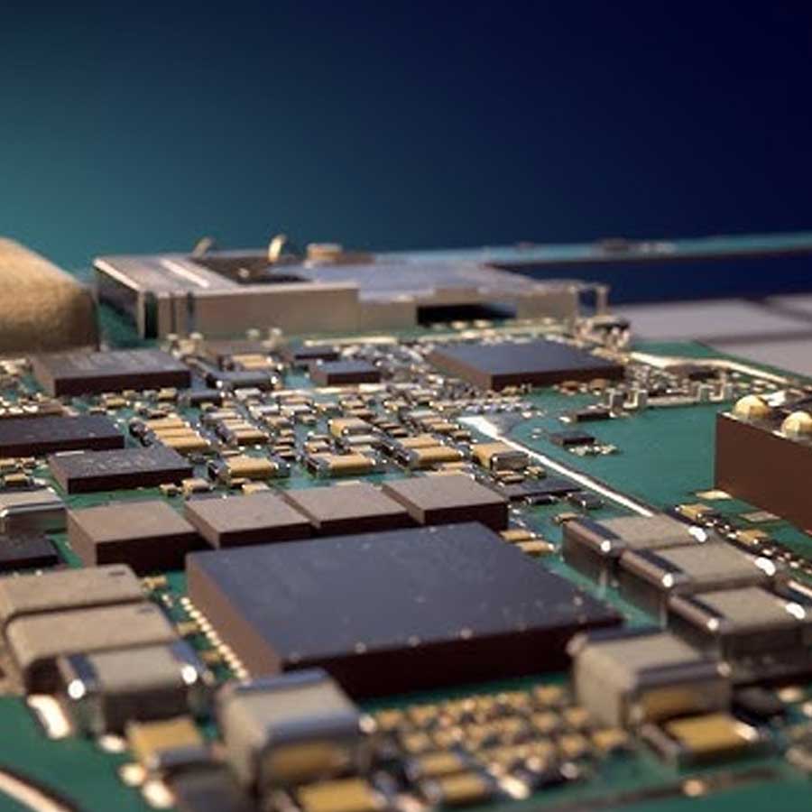 India’s 3200 crore dollar smartphone export target is under threat amid informal trade restrictions of China