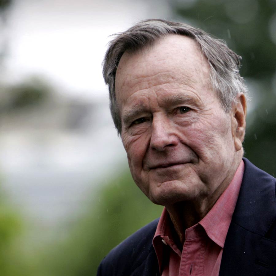 America has built 170 secret bunkers for 21 trillion dollars claims former Assistant Secretary