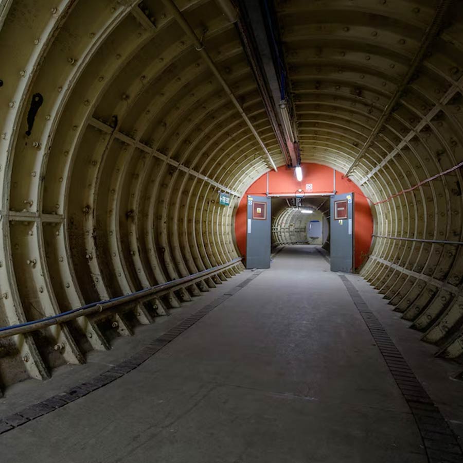 America has built 170 secret bunkers for 21 trillion dollars claims former Assistant Secretary