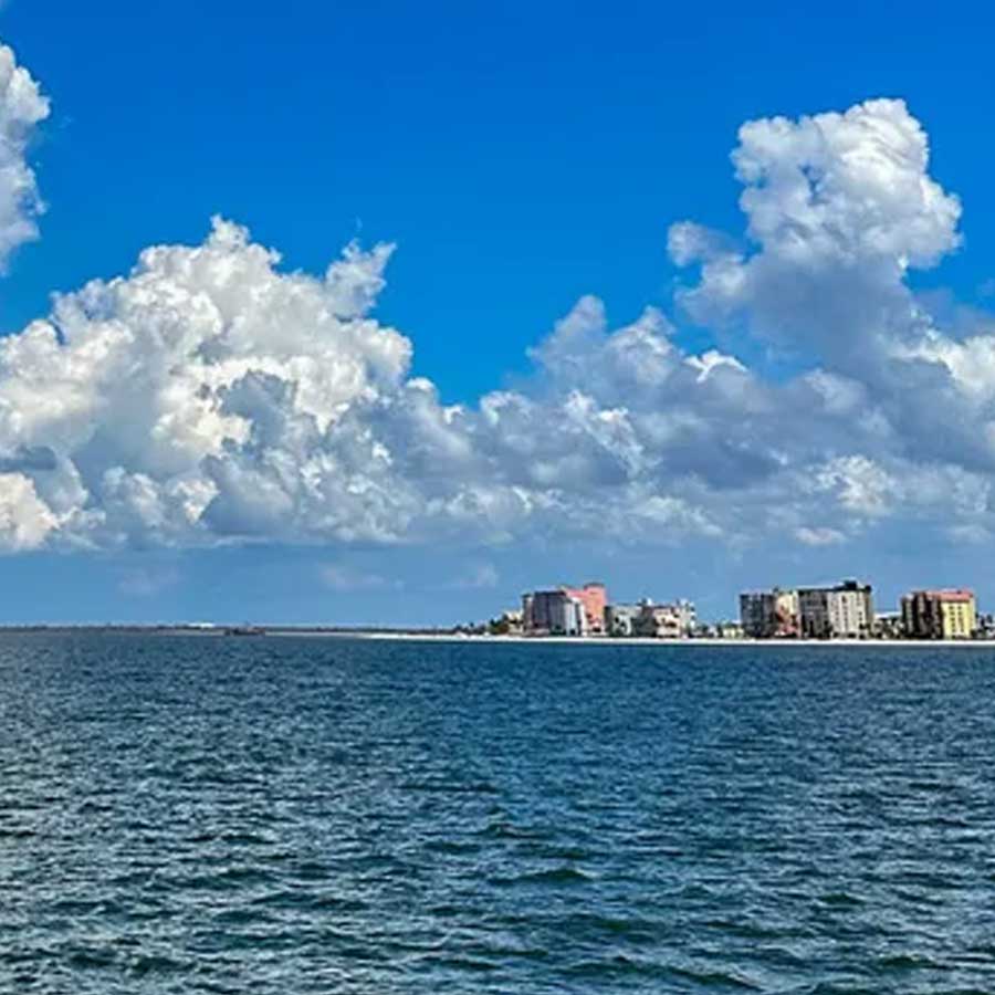 America has built 170 secret bunkers for 21 trillion dollars claims former Assistant Secretary