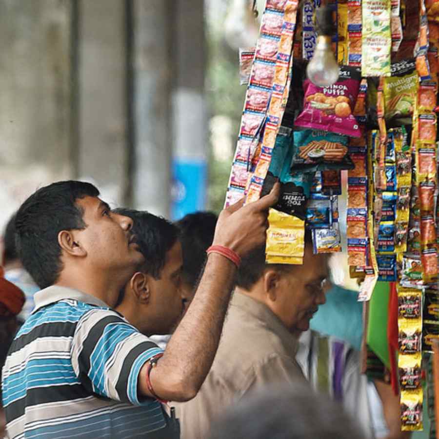 National Green Tribunal seeks response from Centre over flouting of rules by pan masala manufactures dgtl
