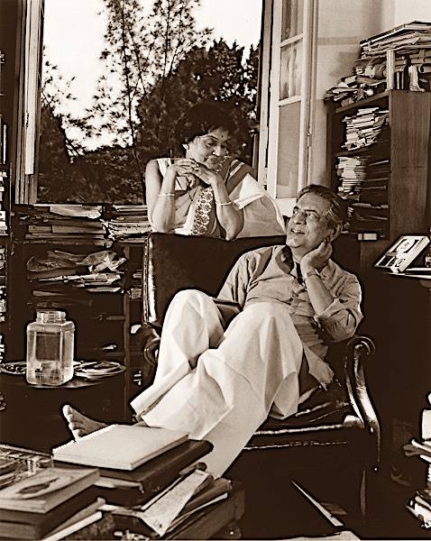 বিজয়া-সত্যজিৎ রায়।