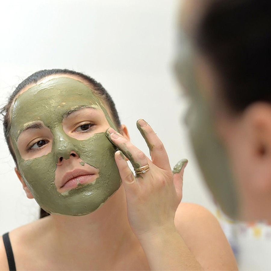 How to make 5 homemade face packs for skin tightening
