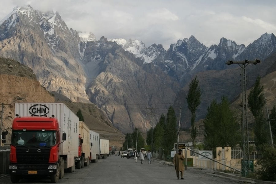 Chinese debt repayment of 22 billion dollar may be a big trouble for 75 countries including Pakistan