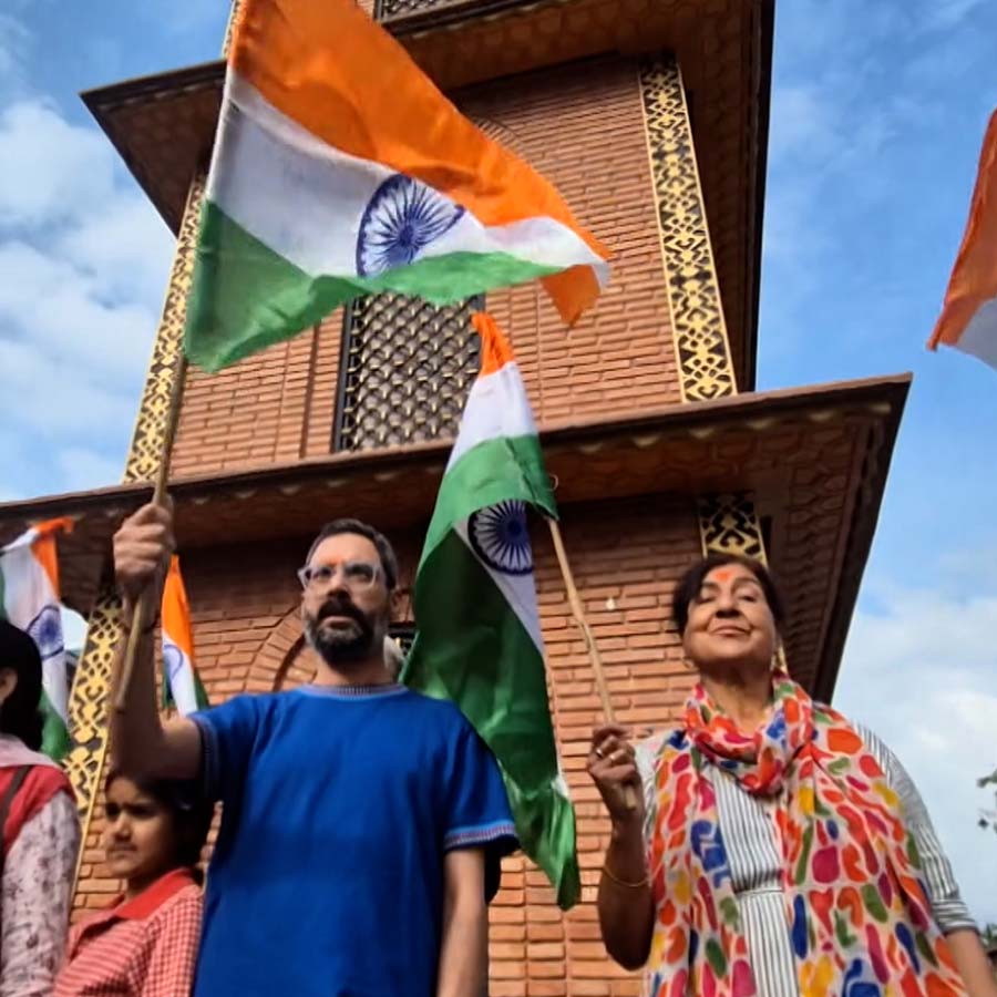 Kashmiri Pandits visit Valley under ‘Aalav’ initiative, express hope of return dgtl