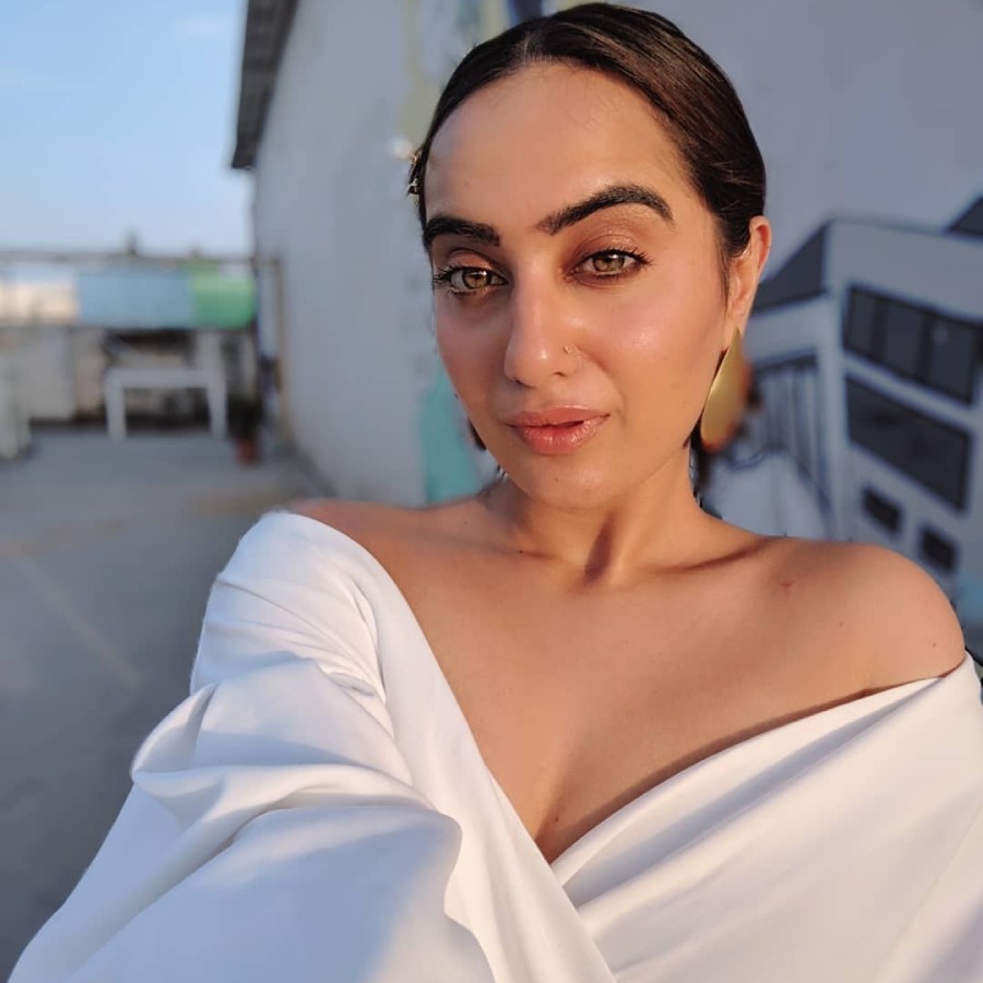 Comedian and Actress Kusha Kapila affected by Abdominal Tuberculosis due to drastic diet