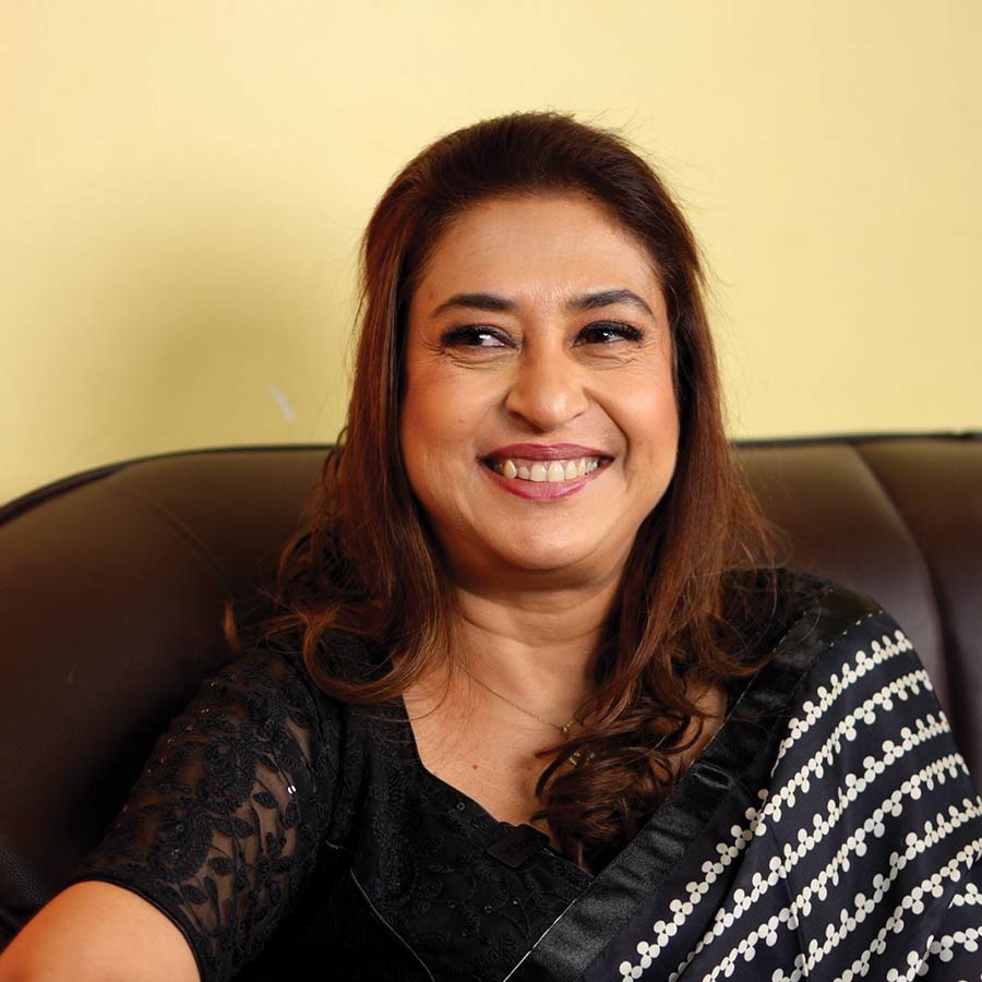 Tollywood Actor Satabdi Roy talks about her personal life, career and relationship with Tapas Paul dgtl