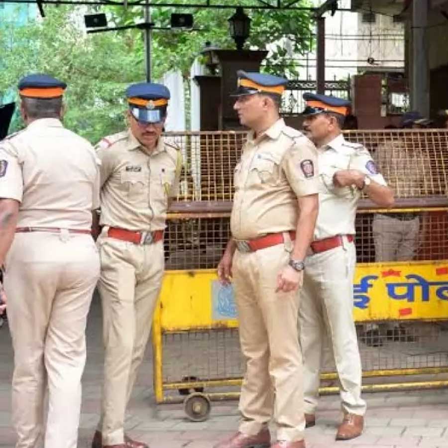 Maharashtra ATS detains 12 during search operation linked with a terror related case dgtl