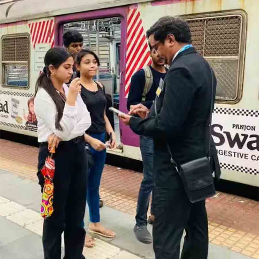 Fake or Legit TTE can be recognized by scanning there badge