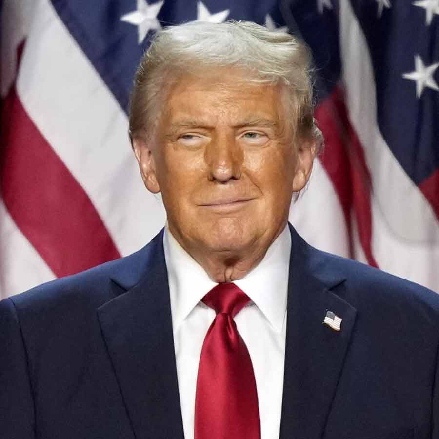 China deployed two aircraft carriers, 70 warships and dozens of fighter jets near Taiwan escalates tension in Pacific