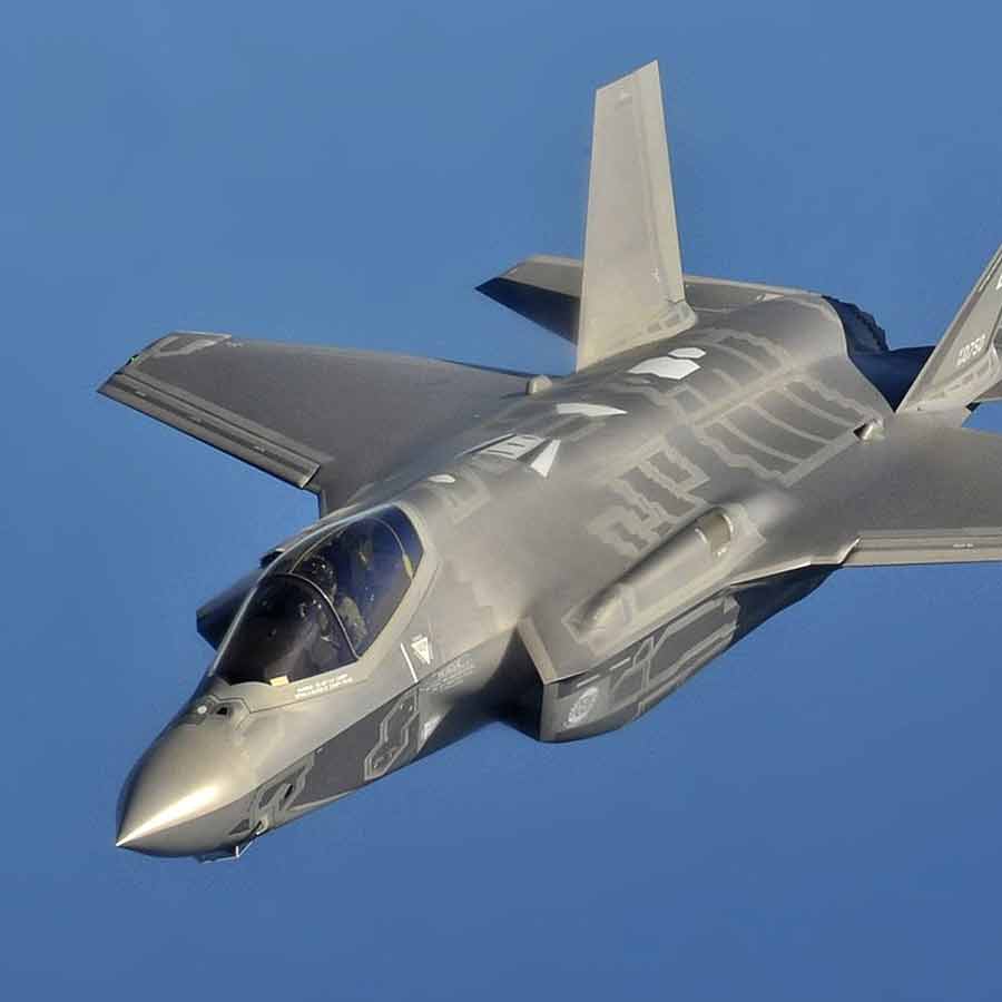 China deployed two aircraft carriers, 70 warships and dozens of fighter jets near Taiwan escalates tension in Pacific