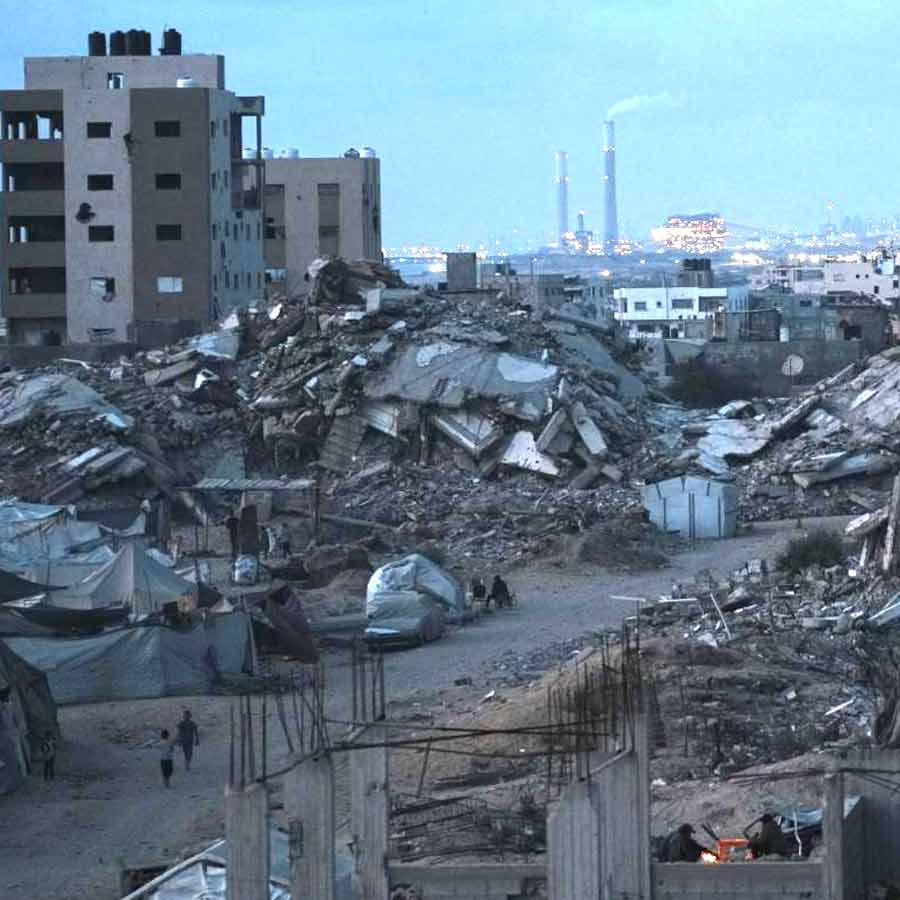 Israeli Military says its forces had opened fire near an aid site at Gaza Strip dgtl