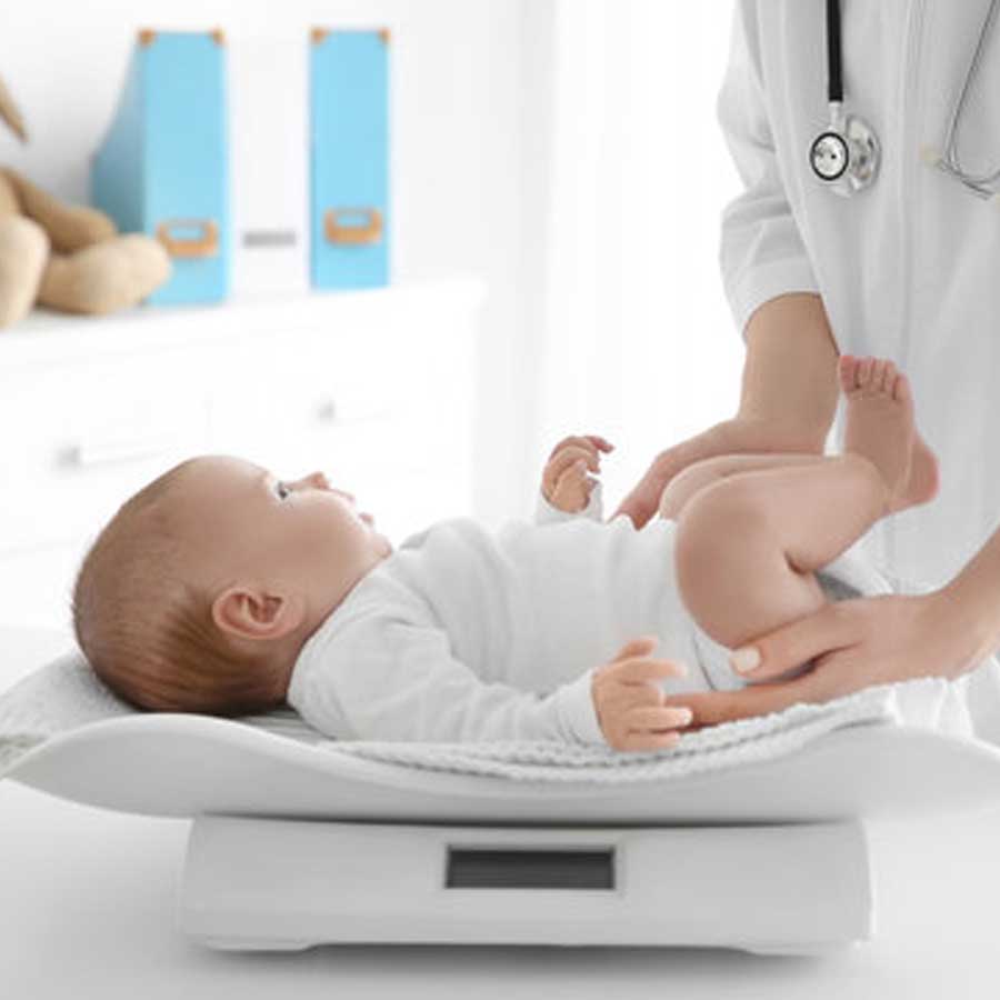 According to WHO, what is the average baby weight by month