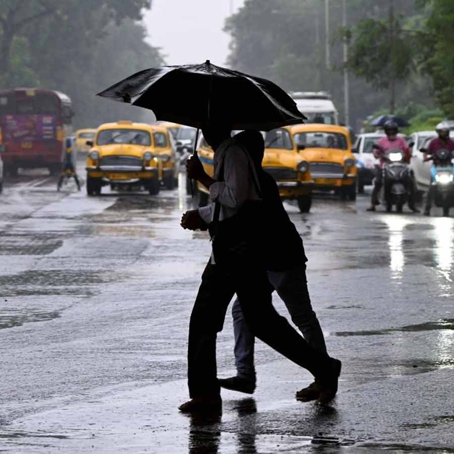 Hot weather condition over South Bengal, rain forecast in some districts dgtl
