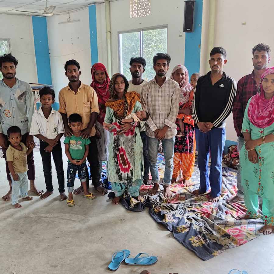Bangladeshi nationals arrest