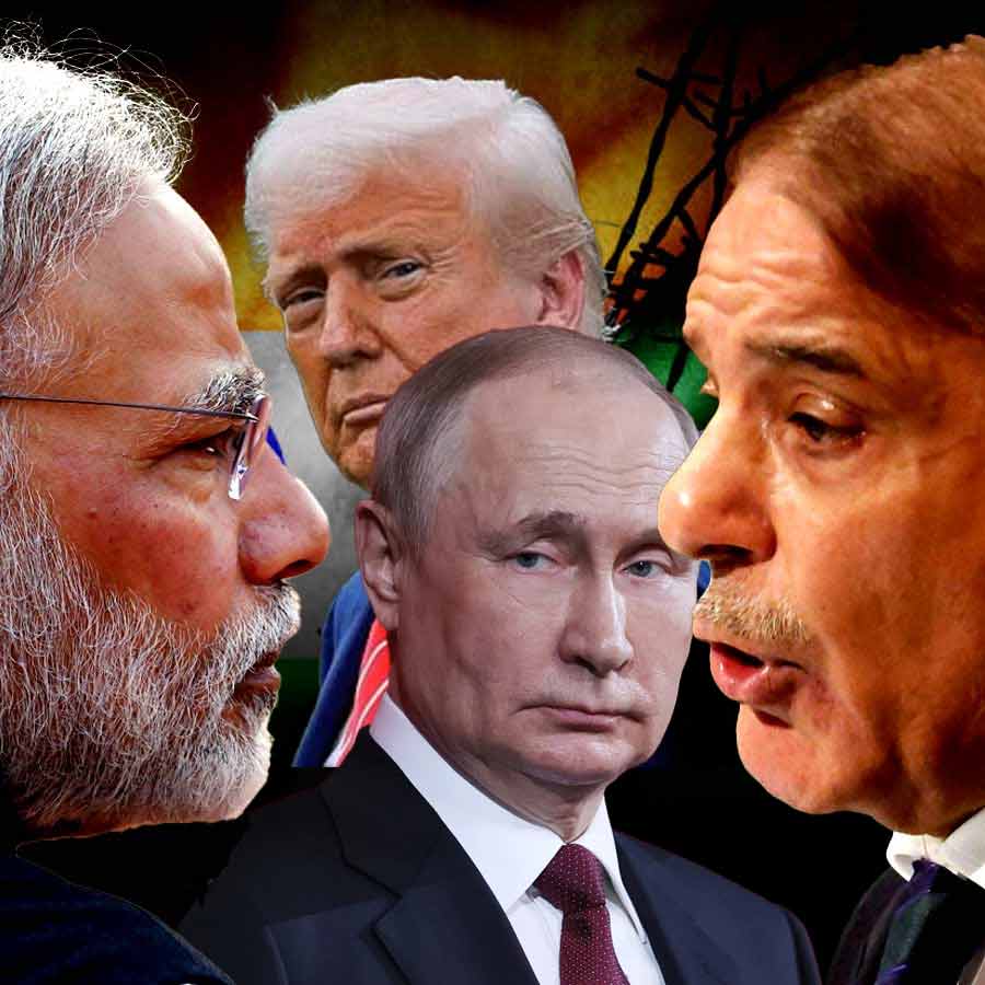 Russian Foreign Minister Sergey Lavrov stresses importance of direct dialogue between India and Pakistan dgtl