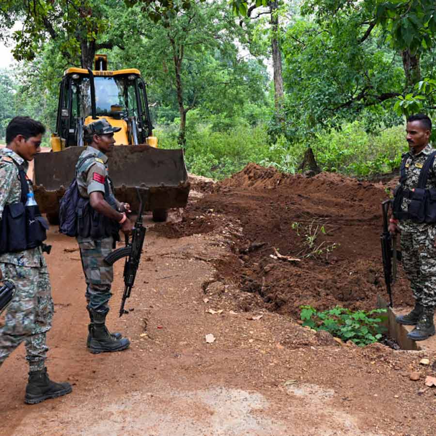 Questions arose regarding the new bridge over the Indravati River in Dantewada which is now called the 'Swargiya Sri Poseramakashyap Bridge