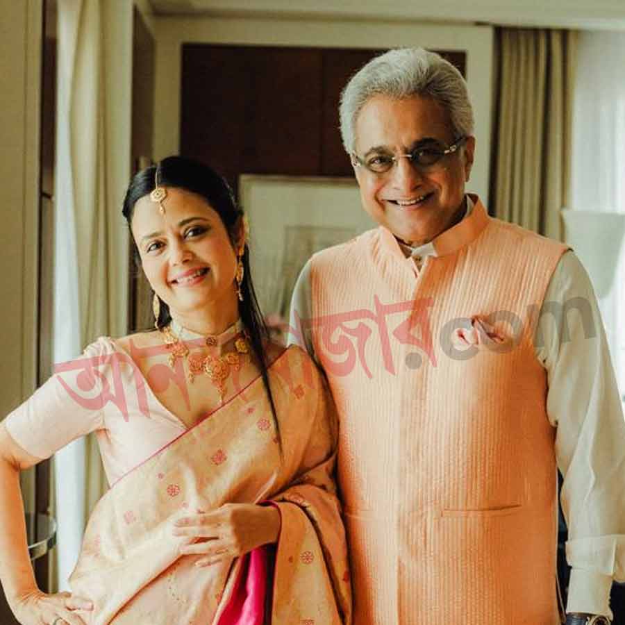 Mahua Moitra and Pinaki Mishra got married in Berlin