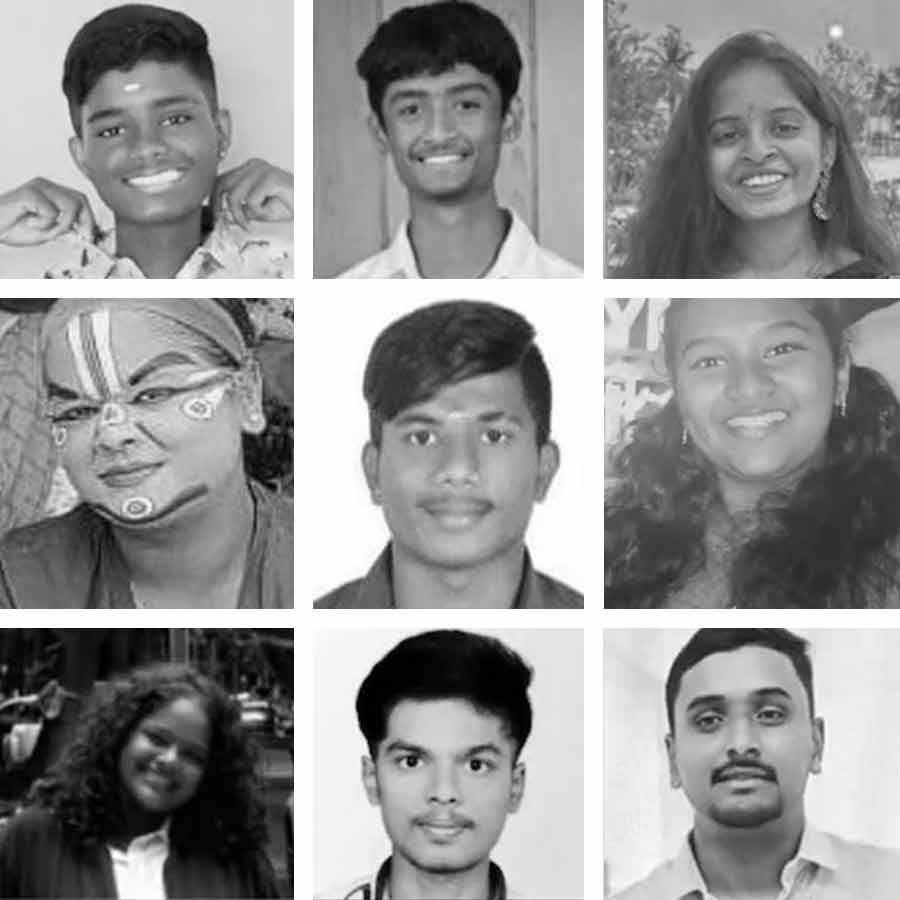Who are the eleven people lost lives in Bengaluru incident
