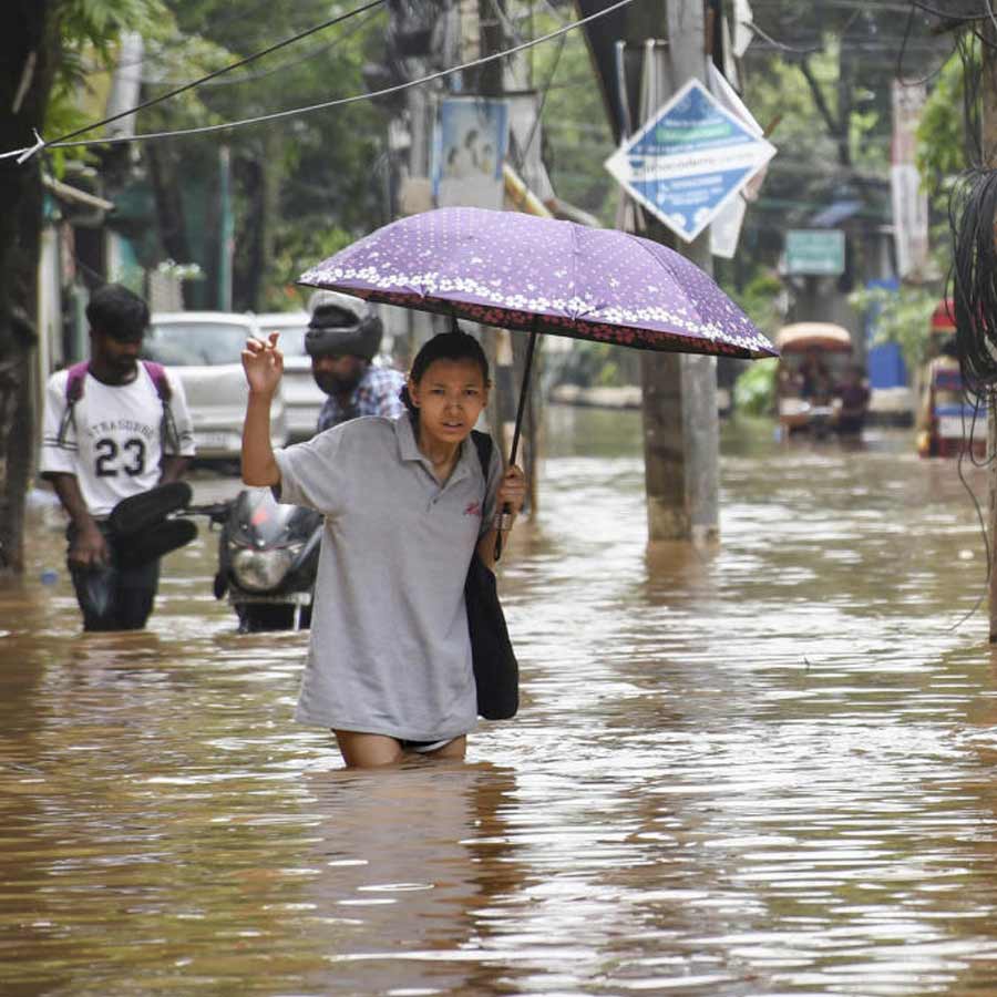 Flood situation remains grim in Assam, several affected dgtl