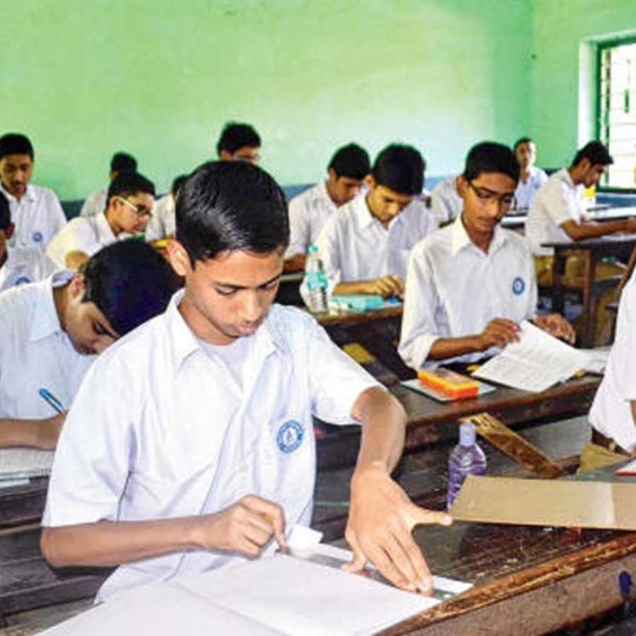 After Madhyamik results, admissions in government schools stopped due to OBC case dgtl