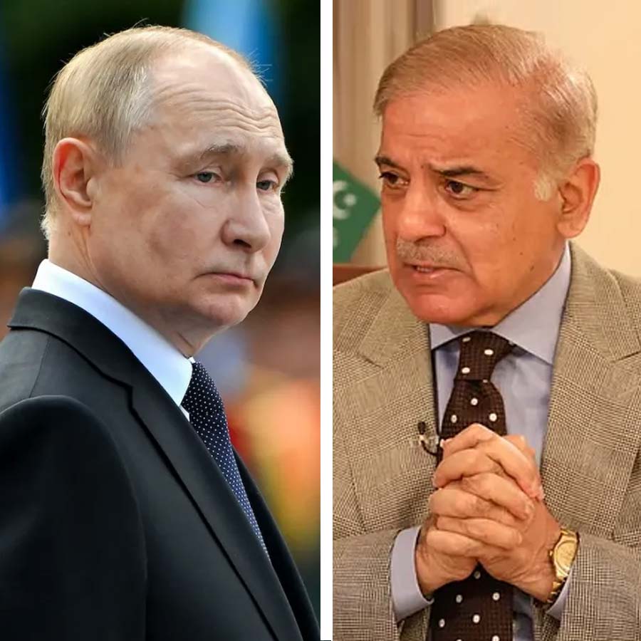 Pakistani PM Shehbaz Sharif requested Russian President Vladimir Putin’s assistance in resolving the conflict with India: TASS
