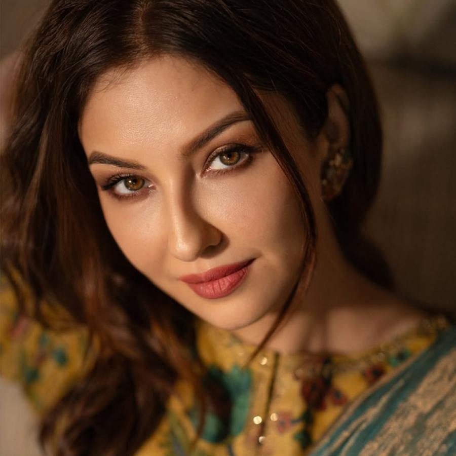 Bollywood Actress Saumya Tandon talks about crisis of women in 40s dgtl