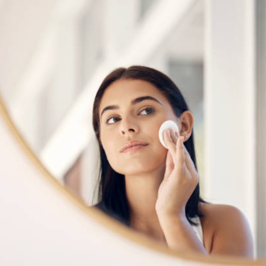 7 homemade effective toners which will help to combat sunburn and dry skin