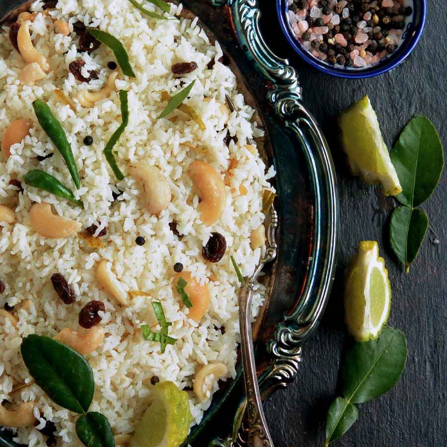 A Recipe of Summer friendly Gandharaj Pulao to be consumed with Bengali homely chicken curry with potato dgtl