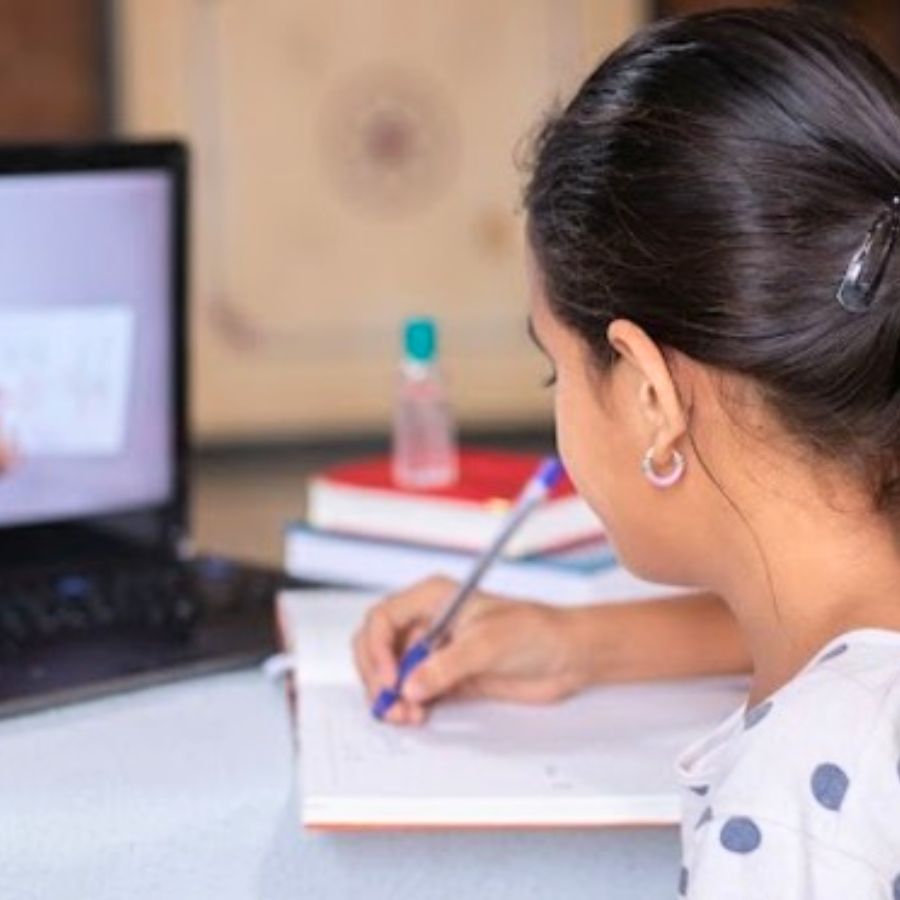 WBCHSE introduced subject Video Tutorial for the students of class 11 and 12.
