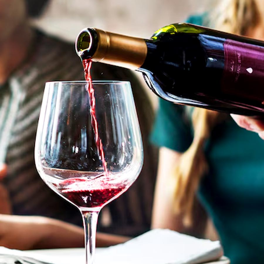 Simple hacks by sommelier to store leftover wines dgtl