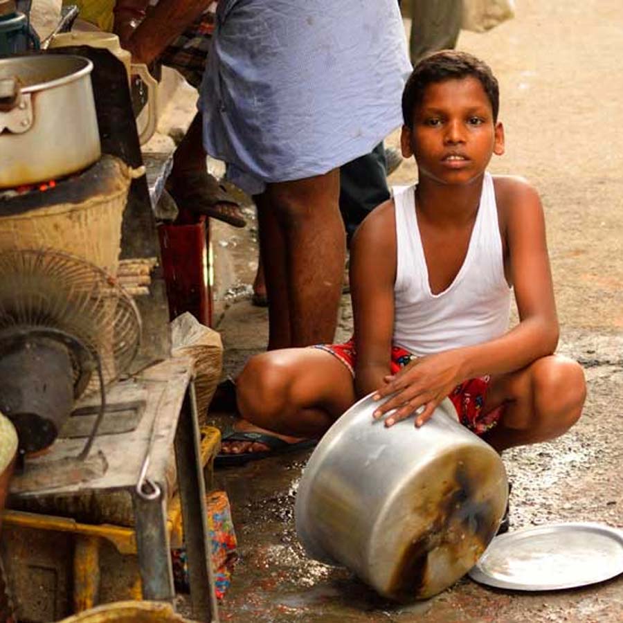 Allegations have been raised in East Bardhaman that minors from poor families are being sent to work in other states to earn more money