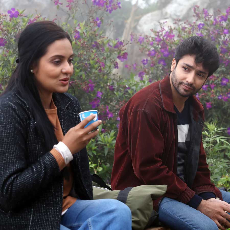 Gaurav Chakraborty, Priyanka Sarkar Are In Director, Actor Arno Mukherjee’s Second Movie Puber Janala dgtl