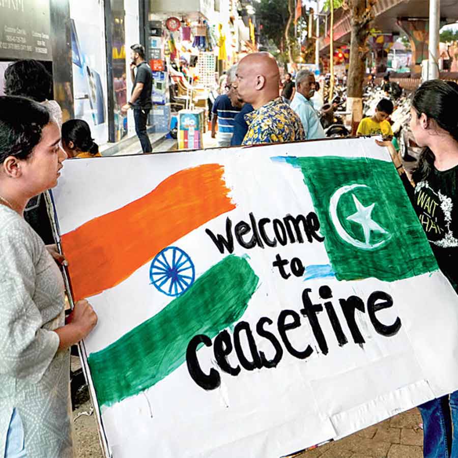 Two sides in a face-to-face battle, the values ​​of secular democracy and Hinduism