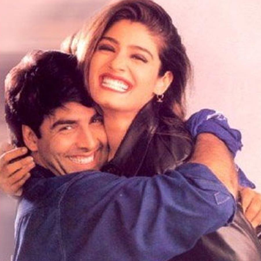 Raveena Tandon and Akshay Kumar