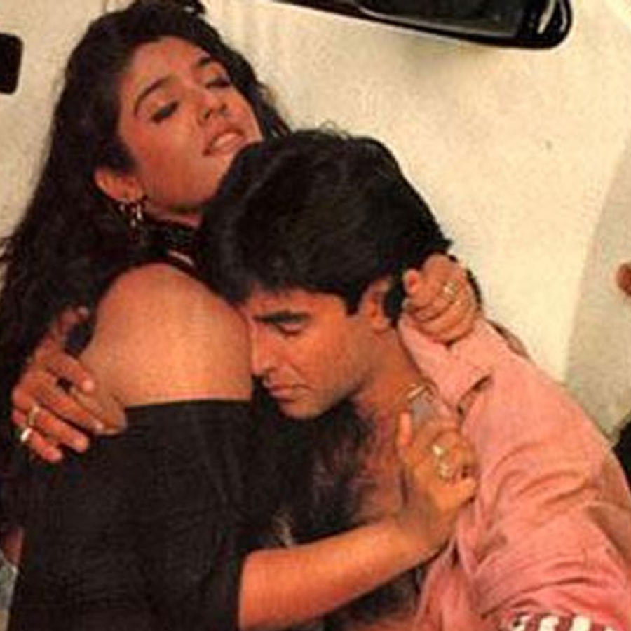 Raveena Tandon and Akshay Kumar