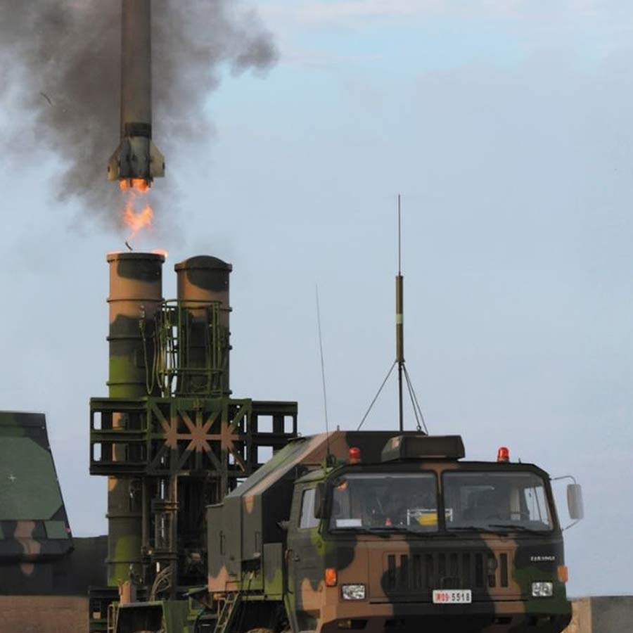 China gives Pakistan J-35A fighter jets with 50 percent discount which ignites backlash