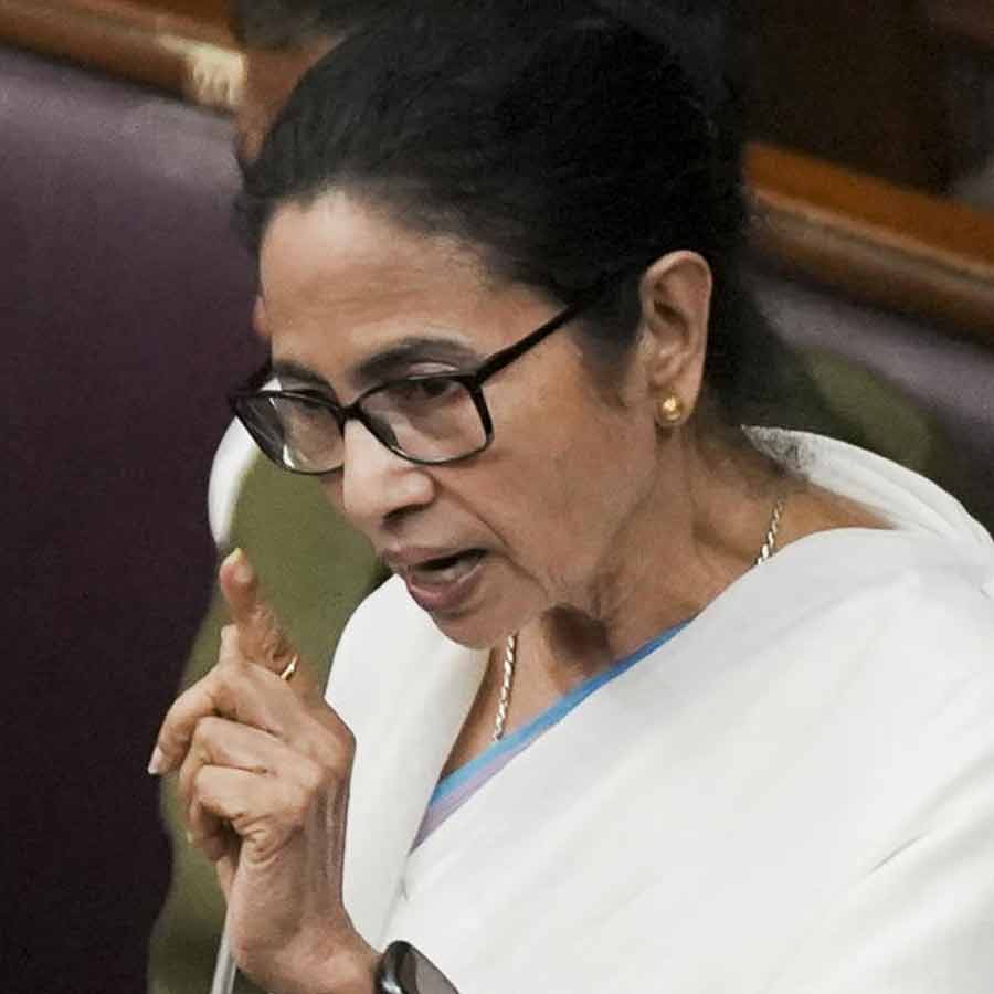 Live Updates of West Bengal Assembly session discussion over Indian army's military operation against Pakistan dgtl