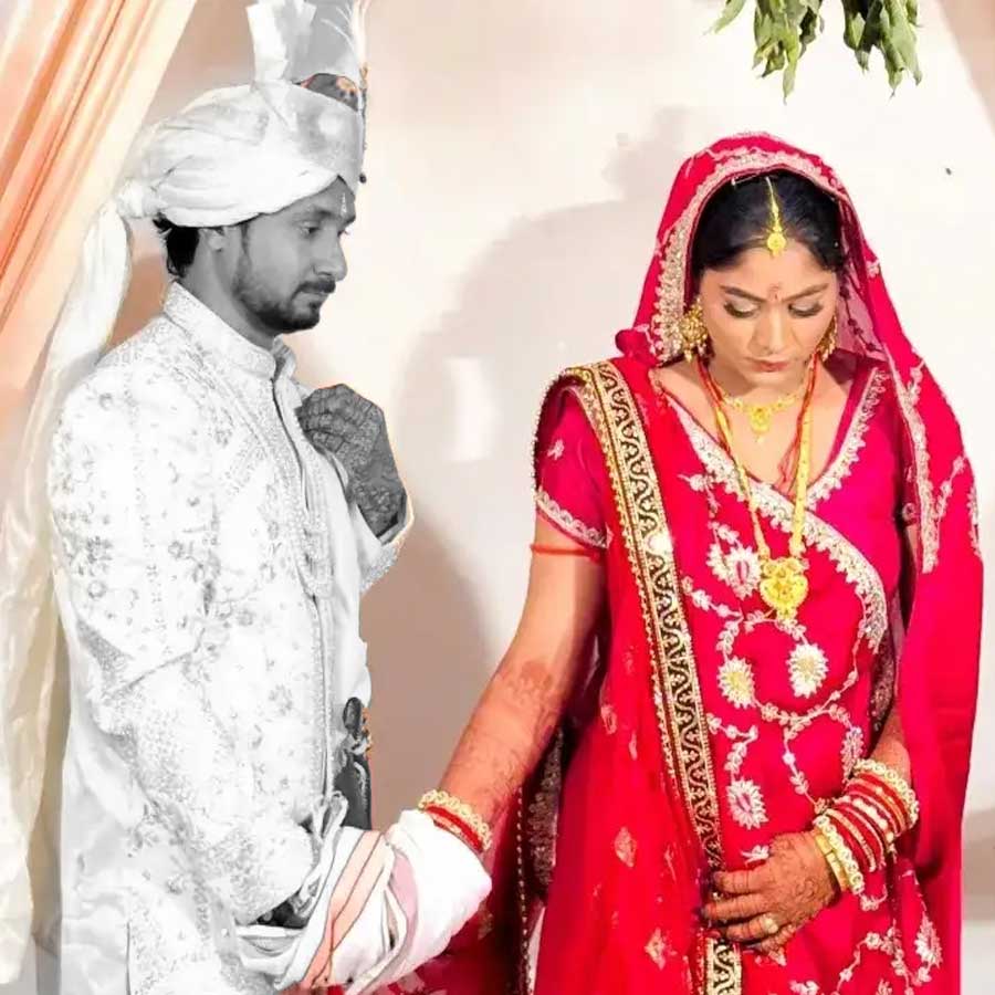 Sonam Raghuvanshi posted Saat Janmon Ka Saath message from husband Raja’s account dgtl