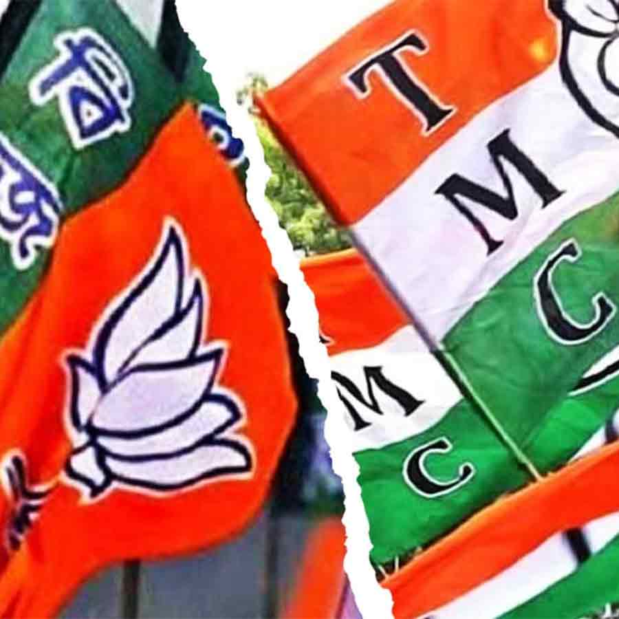 BJP criticizes Ruling party's target of 25 lakhs attendants regarding 21st July