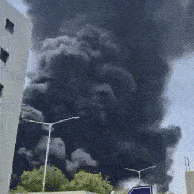 many people died due to plane crash in ahmedabad of Gujarat dgtl