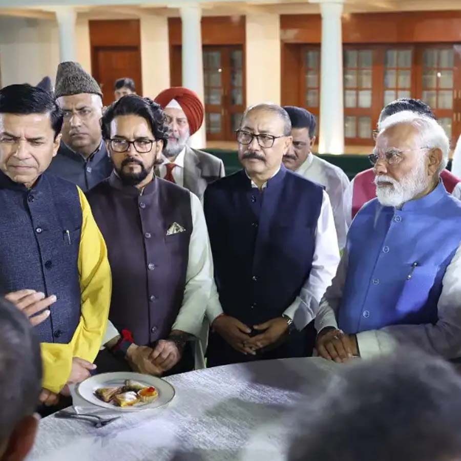 PM Narendra Modi had Dinner with the Indian Delegates went other countries to explain Operation Sindoor and Pakistan Role in Terrorism dgtl