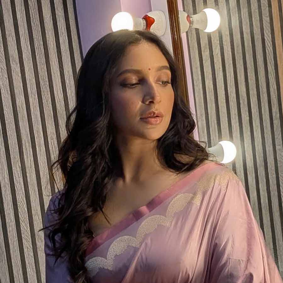 নিজের জীবনকে এই ভাবেই দেখতে চেয়েছিলেন।
