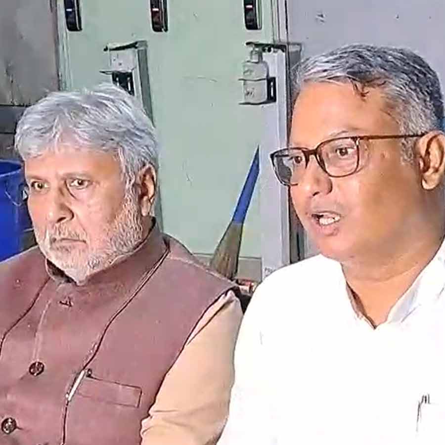 State forces not to deployed in and around polling booth in Kaligunj bypoll, Use only CAPF,  BJP writes to CEO dgtl