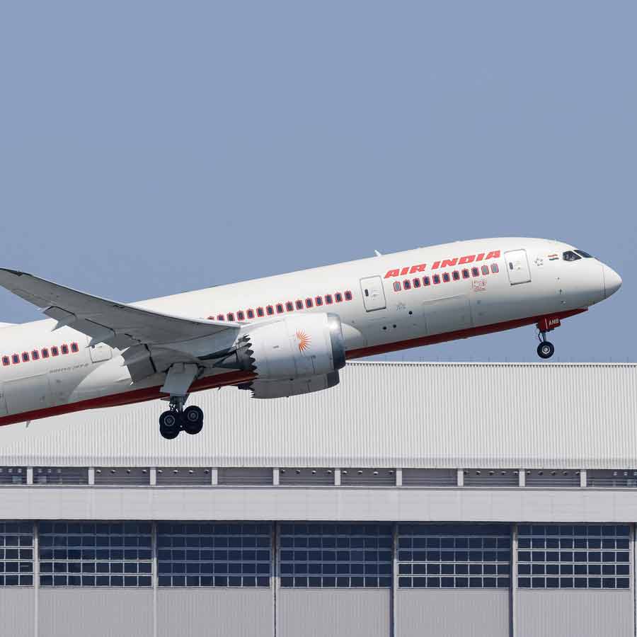 Whistleblower Warned Boeing 787s Were ‘Ticking Time Bombs’ Year before Ahmedabad Crash