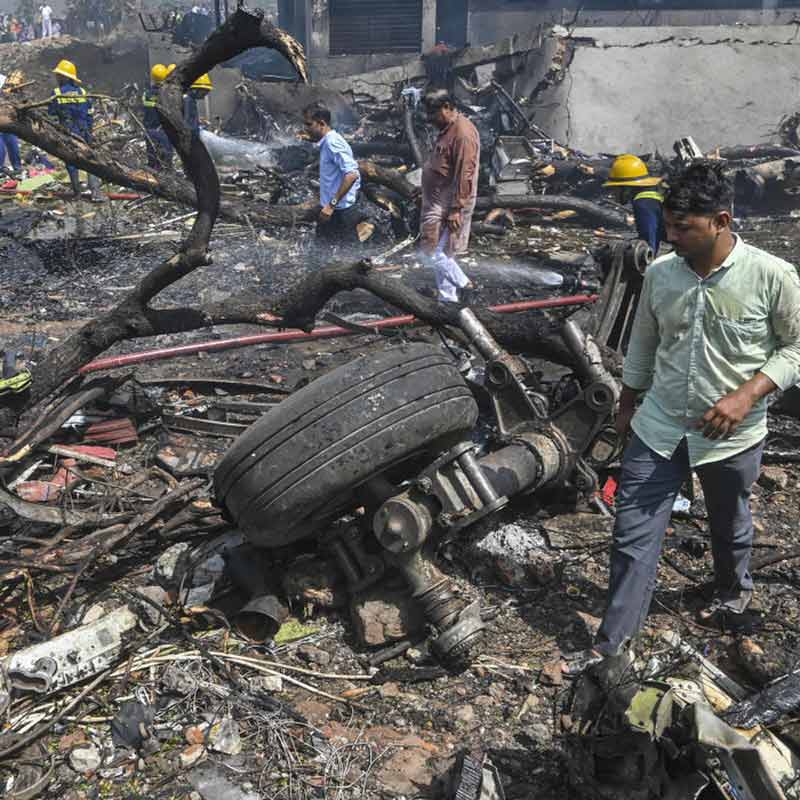 Whistleblower Warned Boeing 787s Were ‘Ticking Time Bombs’ Year before Ahmedabad Crash