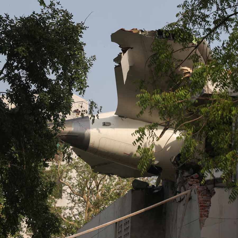 Whistleblower Warned Boeing 787s Were ‘Ticking Time Bombs’ Year before Ahmedabad Crash