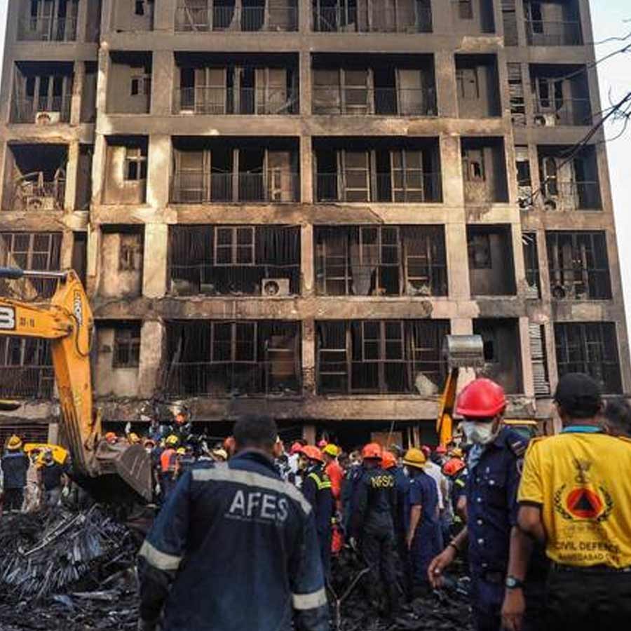 All About Vishwash Kumar Ramesh, the Only Survivor from Seat 11A in Ahmedabad Plane Crash