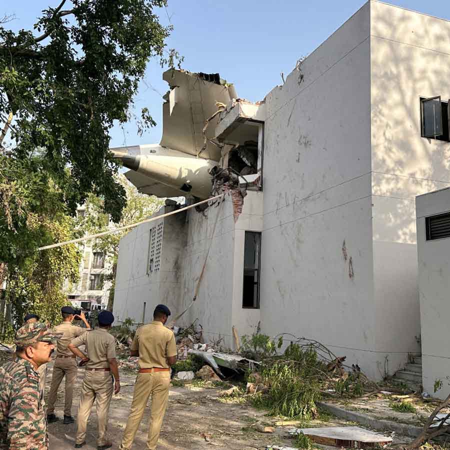 All About Vishwash Kumar Ramesh, the Only Survivor from Seat 11A in Ahmedabad Plane Crash